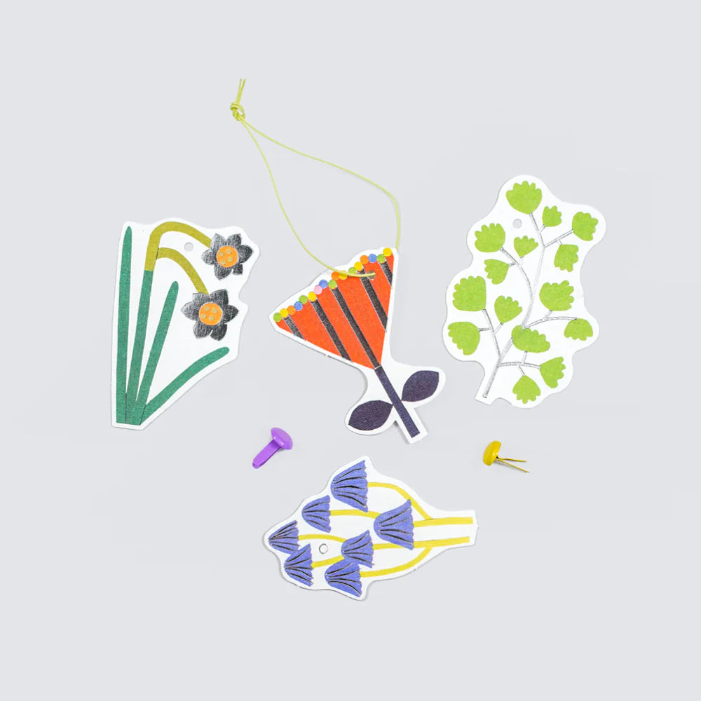 Magic 4 Gift Tag · kawi