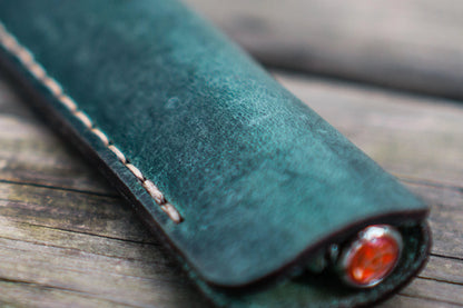 Leather Single Pen Sleeve / Crazy Horse Forest Green · Galen Leather Co.