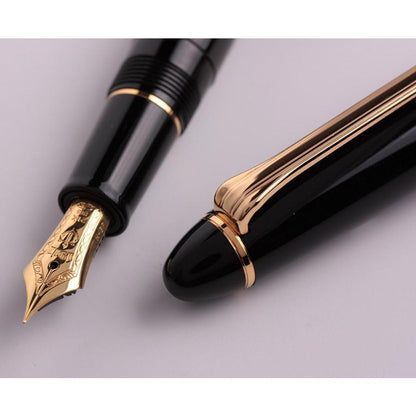 Sailor Profit 1911 Standard Fountain Pen | Black with Gold Trim《Medium Fine》
