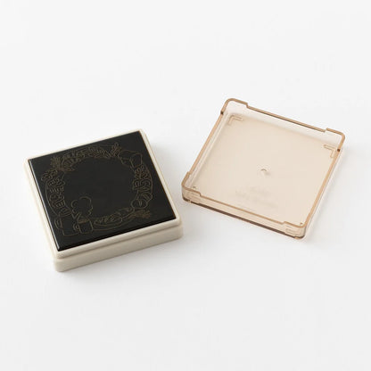 Bread Soft Color Pre-Inked Paintable Stamp · Midori