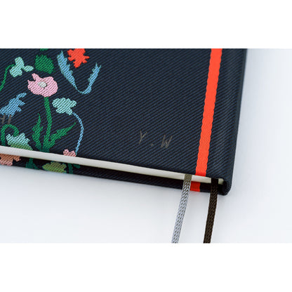 2027 Hobonichi Weeks Yoshie Watanabe: Petit Bloom《ENG/Tall & Slim/Jan start》
