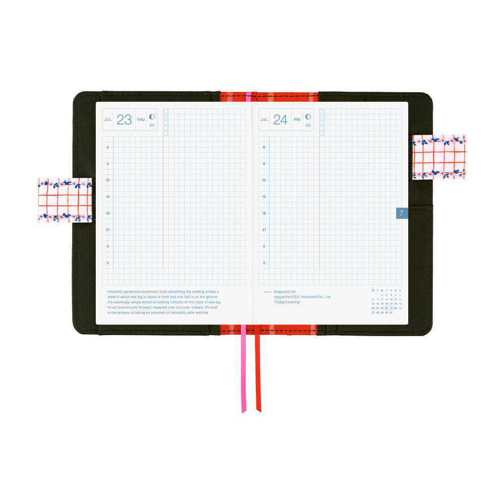 2026 Spring Hobonichi Techo Japanese Original Book + Yumi Kitagishi: White Cat's Table Decorations《April Start | Japanese | A6》