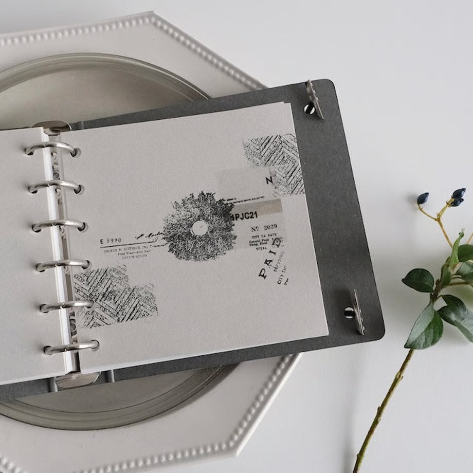 Wreath Rubber Stamp · Yohaku