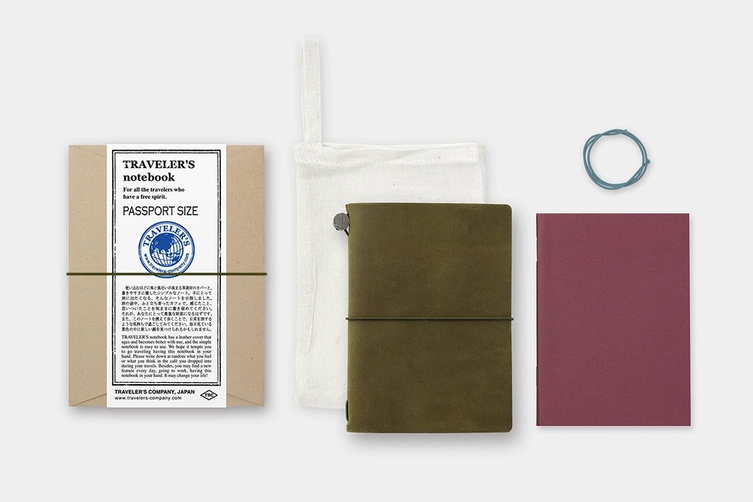 TRAVELER'S Notebook / Olive (Passport Size)