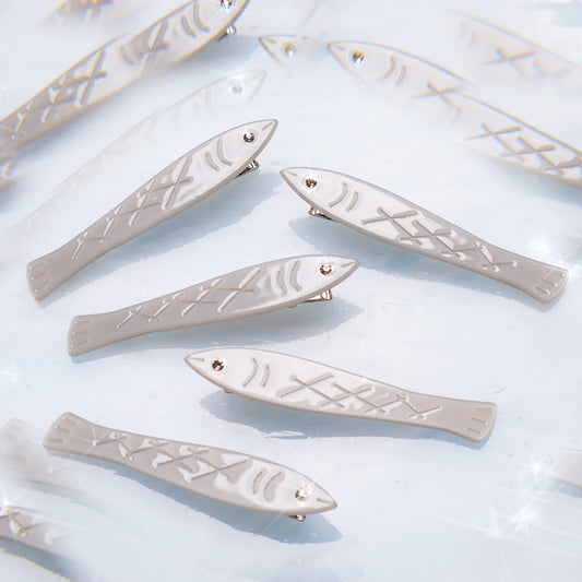 Sardine Hair Clip Set · Winona Irene